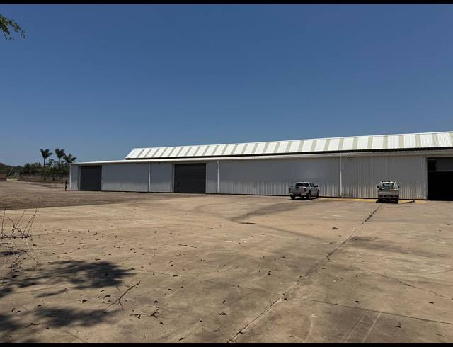 4,000M² WAREHOUSE TO LET IN UMHLALI